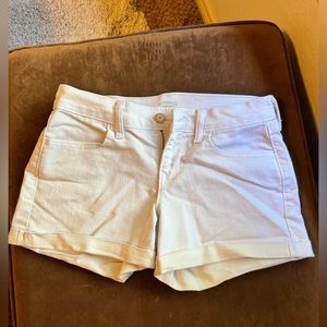 White Old navy jean shorts